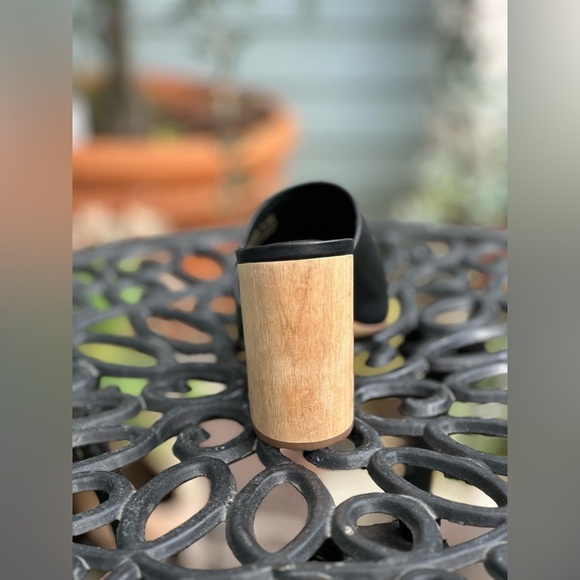 Botkier — Ross Block Heel Sandals - Picture 4 of 7